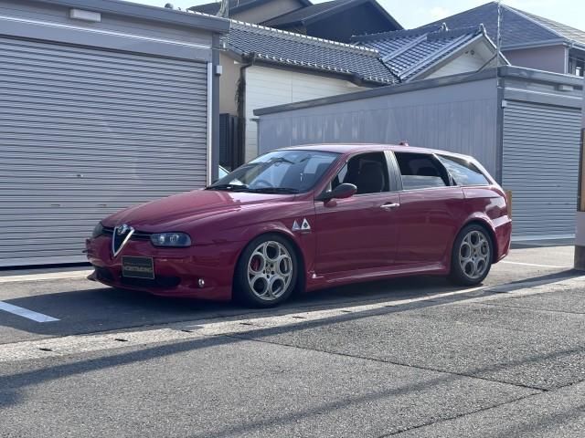 2004 Alfa Romeo Alfa 156 Sportwagon GTA Sedan for sale, Japanese used car export | GULJI TRADERS
