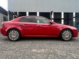 2007 Alfa Romeo Alfa 159 2.2 JTS Sedan for sale, Japanese used car export - photo 4 of 9 | GULJI TRADERS