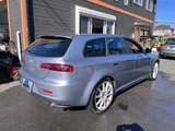2010 Alfa Romeo Alfa 159 Sportwagon 2.2 JTS TI Sedan for sale, Japanese used car export - photo 10 of 61 | GULJI TRADERS