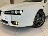2010 Alfa Romeo Alfa Brera 2.2 JTS . Sedan for sale, Japanese used car export - photo 4 of 10 | GULJI TRADERS