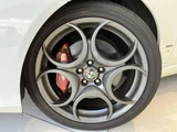 2010 Alfa Romeo Alfa Brera 2.2 JTS . Sedan for sale, Japanese used car export - photo 5 of 10 | GULJI TRADERS