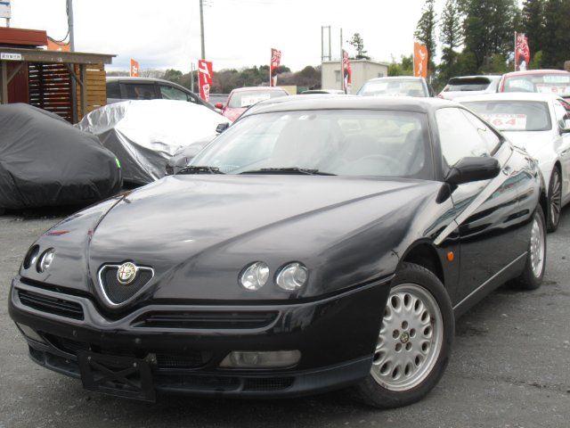 1997 Alfa Romeo Alfa GTV Turbo Sedan for sale, Japanese used car export | GULJI TRADERS