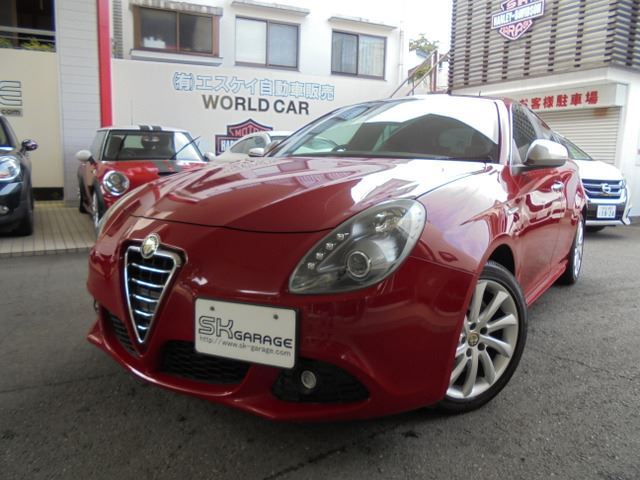 2012 Alfa Romeo Giulietta - photo 1 2012 Alfa Romeo Giulietta Sedan for sale, Japanese used car export | GULJI TRADERS