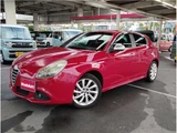 2012 Alfa Romeo Giulietta Sedan for sale, Japanese used car export - photo 5 of 77 | GULJI TRADERS