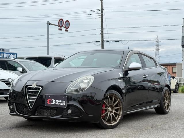 2012 Alfa Romeo Giulietta - photo 1 2012 Alfa Romeo Giulietta Sedan for sale, Japanese used car export | GULJI TRADERS