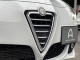 2013 Alfa Romeo Giulietta Sedan for sale, Japanese used car export - photo 20 of 76 | GULJI TRADERS