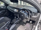 2013 Alfa Romeo Giulietta Sedan for sale, Japanese used car export - photo 17 of 66 | GULJI TRADERS