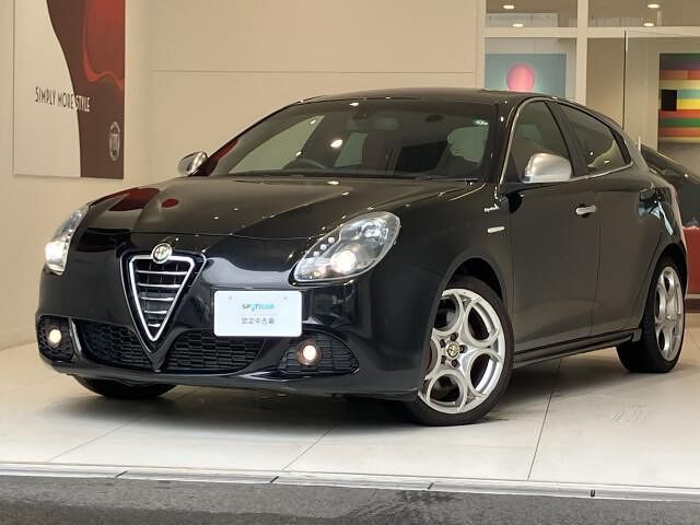 2013 Alfa Romeo Giulietta Sportiva RHD Sedan for sale, Japanese used car export - photo 1 of 10 | GULJI TRADERS