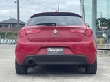 2013 Alfa Romeo Giulietta Sedan for sale, Japanese used car export - photo 2 of 9 | GULJI TRADERS