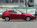 2014 Alfa Romeo Giulietta Sedan for sale, Japanese used car export - photo 8 of 56 | GULJI TRADERS
