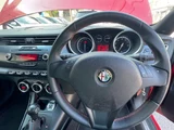 2014 Alfa Romeo Giulietta Sedan for sale, Japanese used car export - photo 46 of 55 | GULJI TRADERS