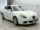 2014 Alfa Romeo Giulietta Sedan for sale, Japanese used car export - photo 5 of 12 | GULJI TRADERS