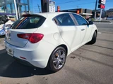 2015 Alfa Romeo Giulietta Sedan for sale, Japanese used car export - photo 17 of 32 | GULJI TRADERS