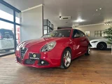 2015 Alfa Romeo Giulietta Sedan for sale, Japanese used car export - photo 4 of 9 | GULJI TRADERS