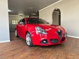 2015 Alfa Romeo Giulietta Sedan for sale, Japanese used car export - photo 5 of 9 | GULJI TRADERS
