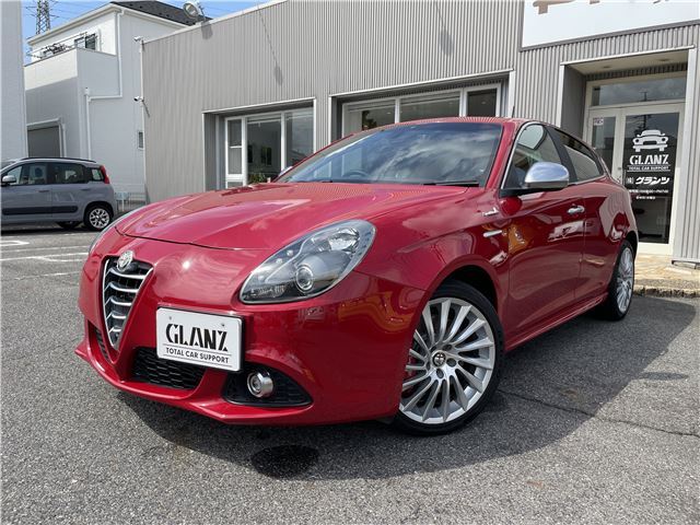 2016 Alfa Romeo Giulietta - photo 1 2016 Alfa Romeo Giulietta Sedan for sale, Japanese used car export - photo 1 of 51 | GULJI TRADERS
