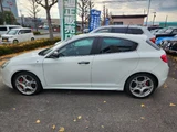 2016 Alfa Romeo Giulietta Sedan for sale, Japanese used car export - photo 5 of 17 | GULJI TRADERS