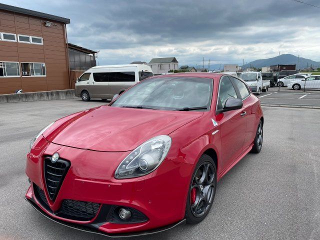 2016 Alfa Romeo Giulietta Sedan for sale, Japanese used car export | GULJI TRADERS