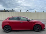 2016 Alfa Romeo Giulietta Sedan for sale, Japanese used car export - photo 5 of 24 | GULJI TRADERS