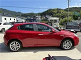 2017 Alfa Romeo Giulietta Sedan for sale, Japanese used car export - photo 34 of 46 | GULJI TRADERS