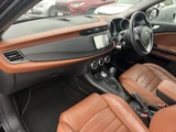 2017 Alfa Romeo Giulietta Sedan for sale, Japanese used car export - photo 36 of 54 | GULJI TRADERS