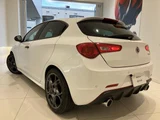 2017 Alfa Romeo Giulietta Sedan for sale, Japanese used car export - photo 2 of 9 | GULJI TRADERS