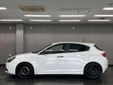 2019 Alfa Romeo Giulietta 1750 TBI Sedan for sale, Japanese used car export - photo 9 of 9 | GULJI TRADERS