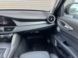 2017 Alfa Romeo Julia 2.0 Turbo Q4 Sedan for sale, Japanese used car export - photo 9 of 67 | GULJI TRADERS