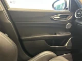 2017 Alfa Romeo Julia Sedan for sale, Japanese used car export - photo 15 of 23 | GULJI TRADERS