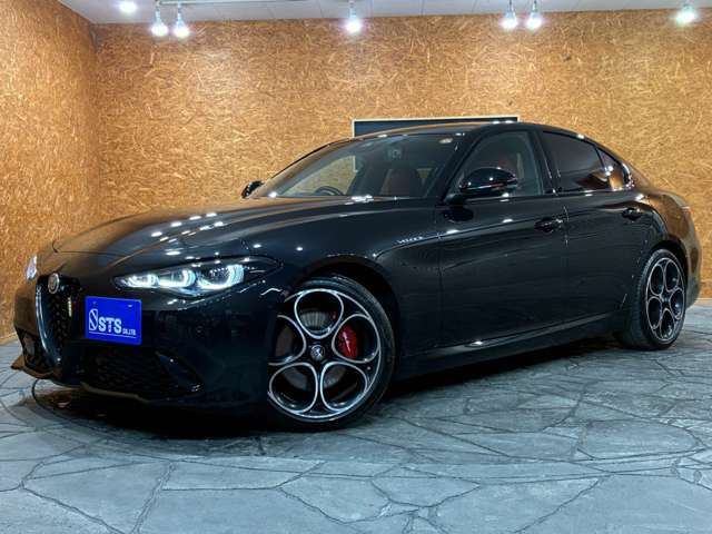 2024 Alfa Romeo Julia 2.0 Turbo - photo 1 2024 Alfa Romeo Julia 2.0 Turbo Sedan for sale, Japanese used car export - photo 1 of 62 | GULJI TRADERS