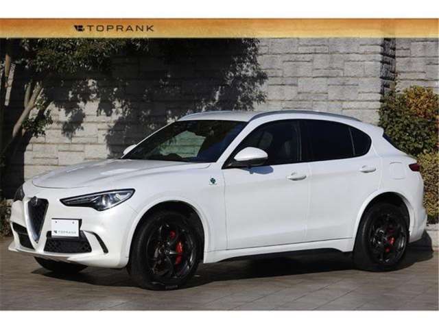 2019 Alfa Romeo Stelvio - photo 1 2019 Alfa Romeo Stelvio Sedan for sale, Japanese used car export - photo 1 of 37 | GULJI TRADERS
