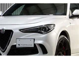2019 Alfa Romeo Stelvio Sedan for sale, Japanese used car export - photo 19 of 38 | GULJI TRADERS