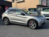 2019 Alfa Romeo Stelvio 2.2 Turbo Diesel Sedan for sale, Japanese used car export - photo 4 of 9 | GULJI TRADERS