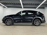 2022 Alfa Romeo Stelvio 2.2TURBO DIESEL Q4 TI Sedan for sale, Japanese used car export - photo 16 of 20 | GULJI TRADERS