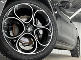 2022 Alfa Romeo Stelvio 2.2TURBO DIESEL Q4 TI Sedan for sale, Japanese used car export - photo 18 of 20 | GULJI TRADERS