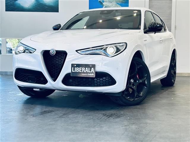 2022 Alfa Romeo Stelvio 2.2 Turbo Diesel Q4 4WD Sedan for sale, Japanese used car export | GULJI TRADERS