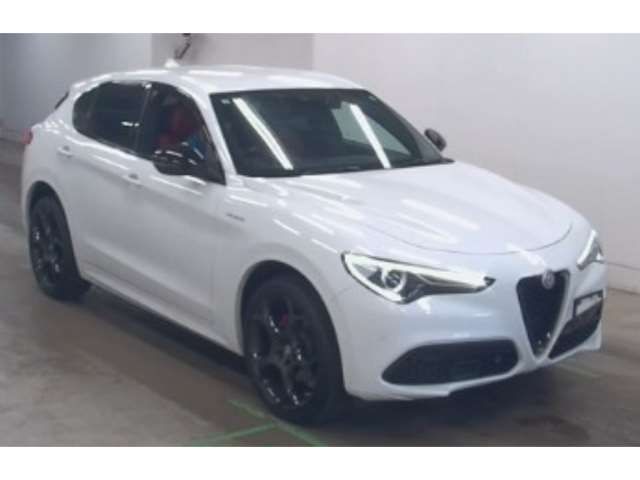 2023 Alfa Romeo Stelvio - photo 1 2023 Alfa Romeo Stelvio Sedan for sale, Japanese used car export - photo 1 of 6 | GULJI TRADERS