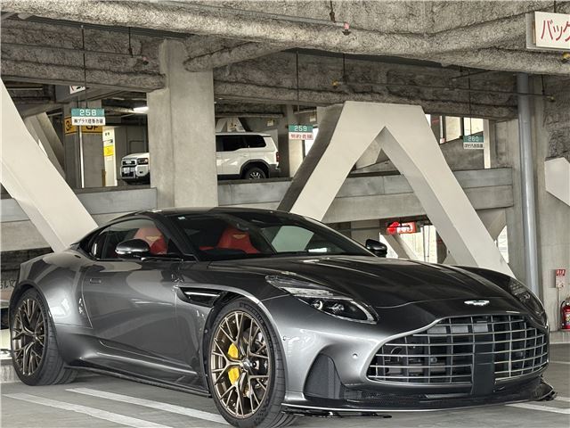 2024 Aston Martin DB12 Base - photo 1 2024 Aston Martin DB12 Base Sedan for sale, Japanese used car export - photo 1 of 53 | GULJI TRADERS