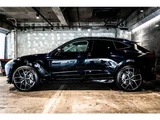 2024 Aston Martin DBX 707 SUV for sale, Japanese used car export - photo 7 of 78 | GULJI TRADERS