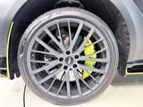 2025 Aston Martin DBX 707 SUV for sale, Japanese used car export - photo 41 of 44 | GULJI TRADERS