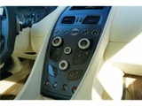 2014 Aston Martin V12 Vanquish Sedan for sale, Japanese used car export - photo 21 of 22 | GULJI TRADERS