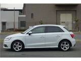 2015 Audi A1 Sportback 1.0TFSI Sedan for sale, Japanese used car export - photo 5 of 43 | GULJI TRADERS