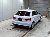 2015 Audi A1 Sportback 1.0TFSI Sedan for sale, Japanese used car export - photo 2 of 5 | GULJI TRADERS