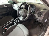 2017 Audi A1 Sportback 1.0TFSI Sedan for sale, Japanese used car export - photo 7 of 9 | GULJI TRADERS