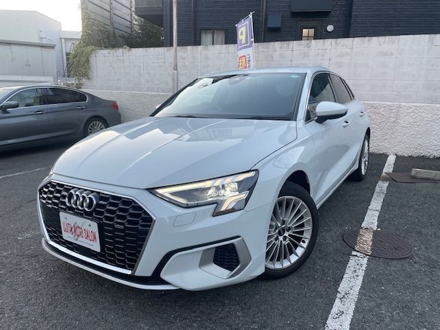 2022 Audi A3 30TFSi - photo 1 2022 Audi A3 30TFSi Sedan for sale, Japanese used car export - photo 1 of 30 | GULJI TRADERS
