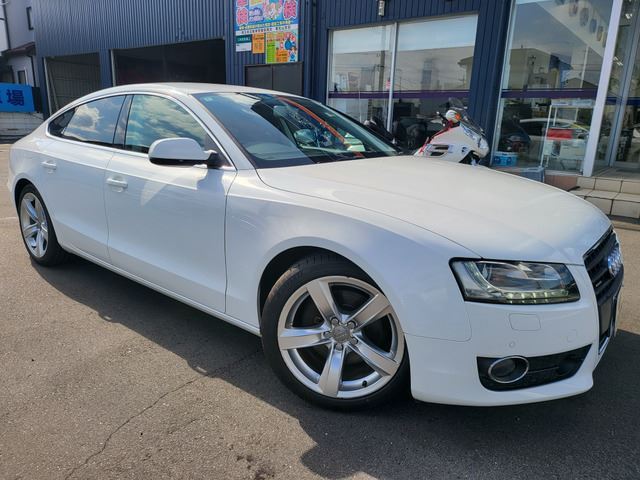2011 Audi A5 Sportback - photo 1 2011 Audi A5 Sportback Sedan for sale, Japanese used car export - photo 1 of 31 | GULJI TRADERS