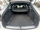 2012 Audi A6 Avant 2.8 FSI 4WD Sedan for sale, Japanese used car export - photo 9 of 18 | GULJI TRADERS