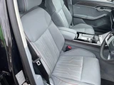 2018 Audi A8 Sedan for sale, Japanese used car export - photo 16 of 23 | GULJI TRADERS
