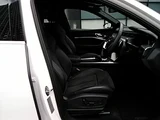 2021 Audi E-TRON Sportback 55 1st edition AT 4WD Sedan for sale, Japanese used car export - photo 10 of 24 | GULJI TRADERS