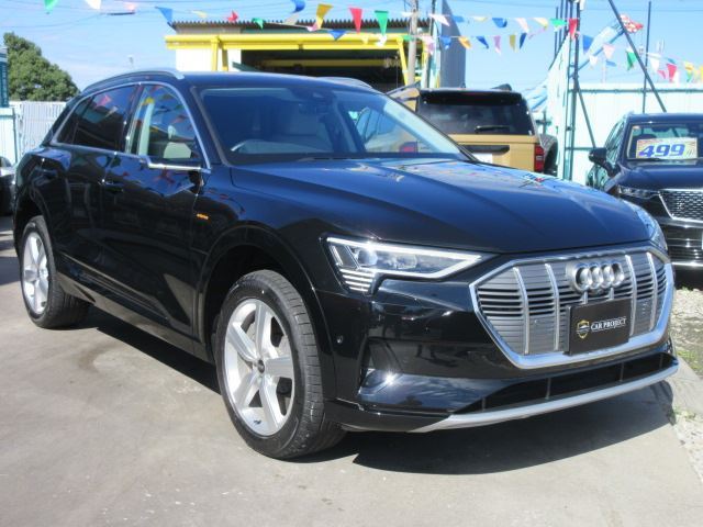 2022 Audi E-TRON Sportback Sedan for sale, Japanese used car export | GULJI TRADERS